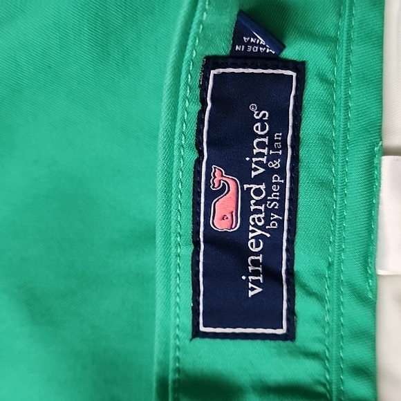 Vineyard Vines NWT Mens Classic Fit 9" Breaker Shorts - Picture 7 of 9